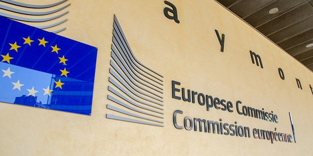 EU-kommisjonens skilt. Foto