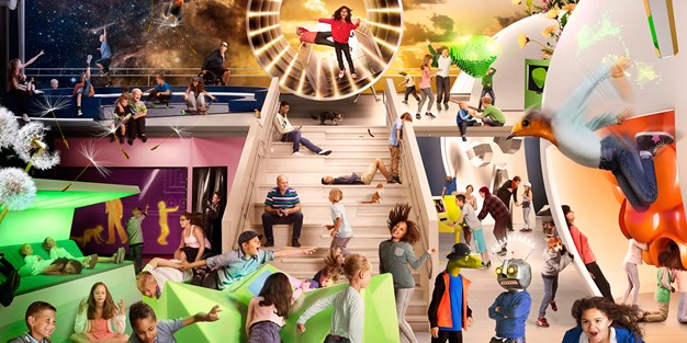 Barn som leker og utforsker på Tekniska museet i Sverige. Foto